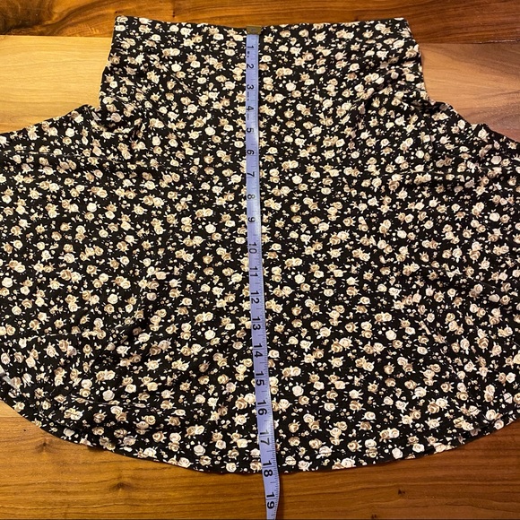 Vintage High Waisted Circle Skirt - Picture 3 of 5